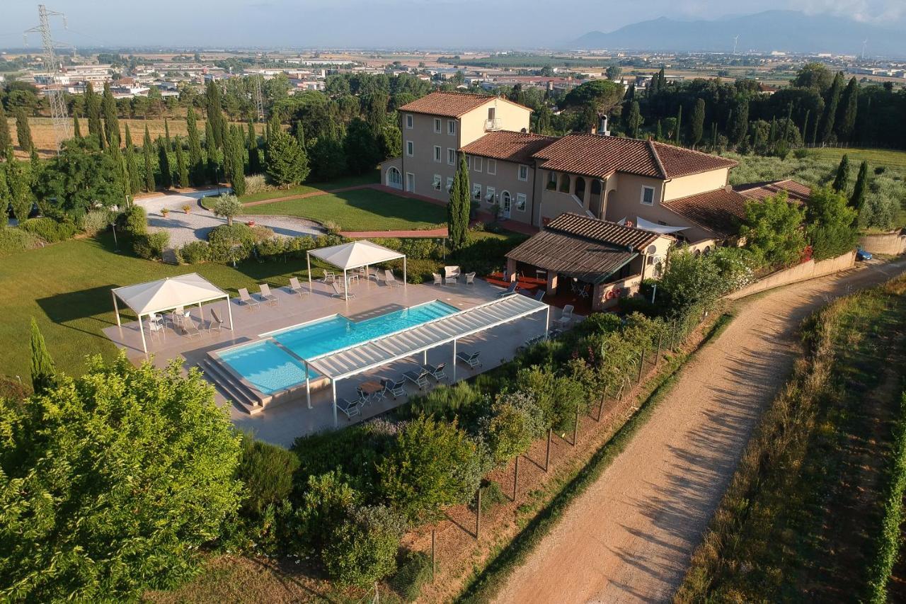 Resort Casale Le Torri Ponsacco Εξωτερικό φωτογραφία