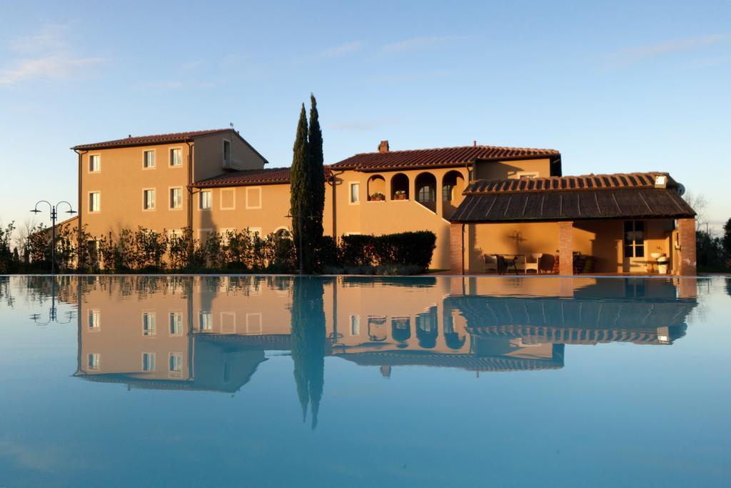Resort Casale Le Torri Ponsacco Εξωτερικό φωτογραφία