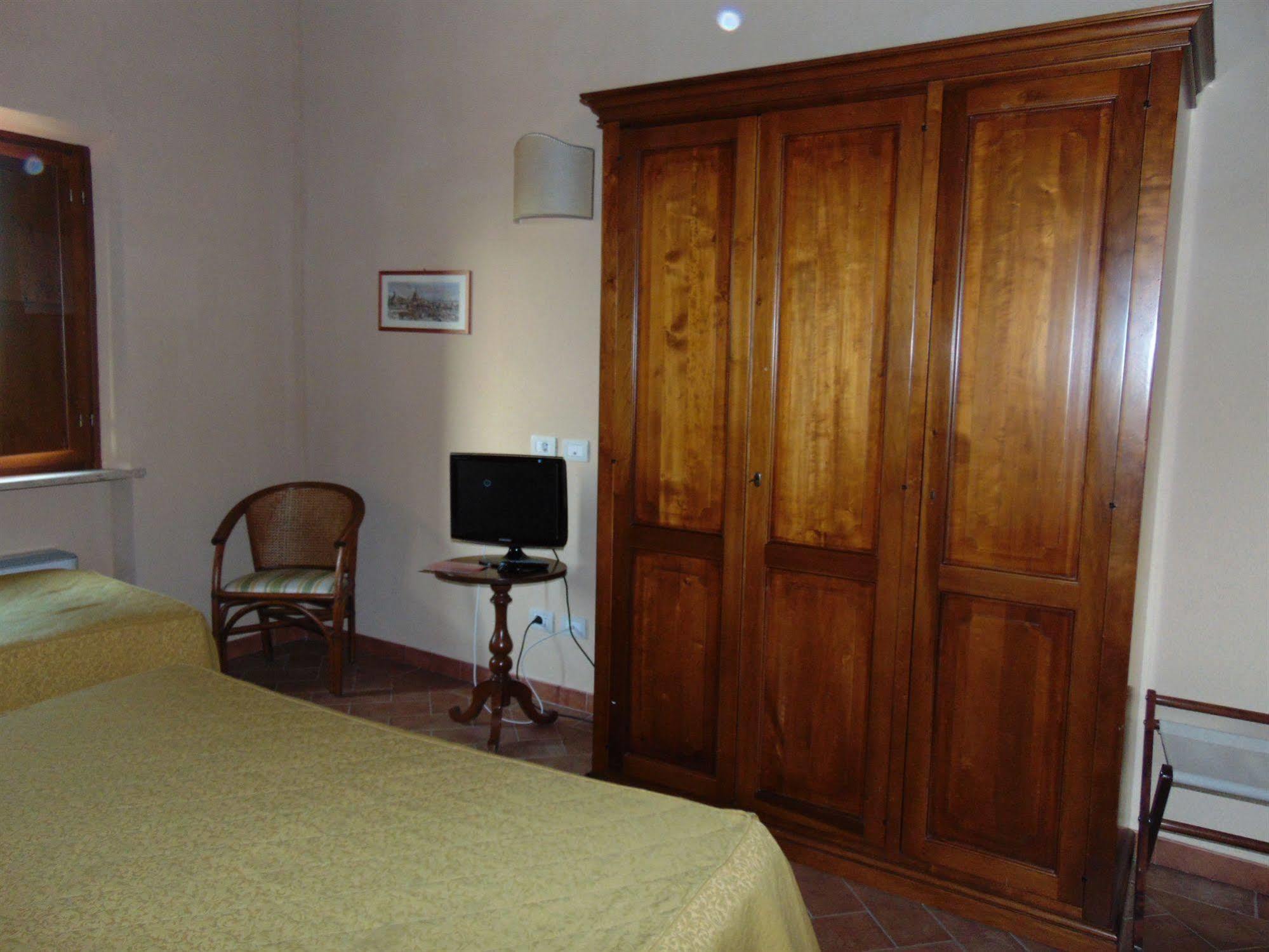 Resort Casale Le Torri Ponsacco Εξωτερικό φωτογραφία
