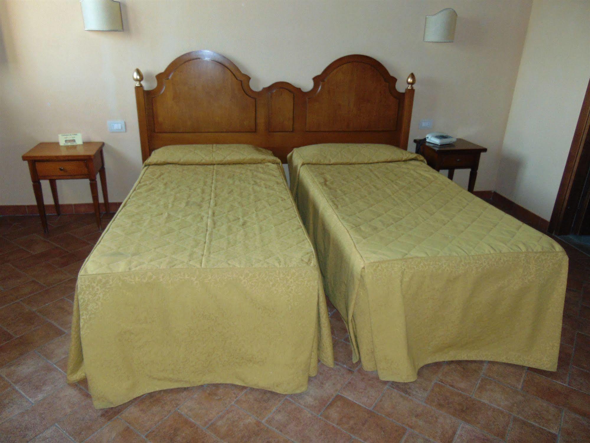 Resort Casale Le Torri Ponsacco Εξωτερικό φωτογραφία